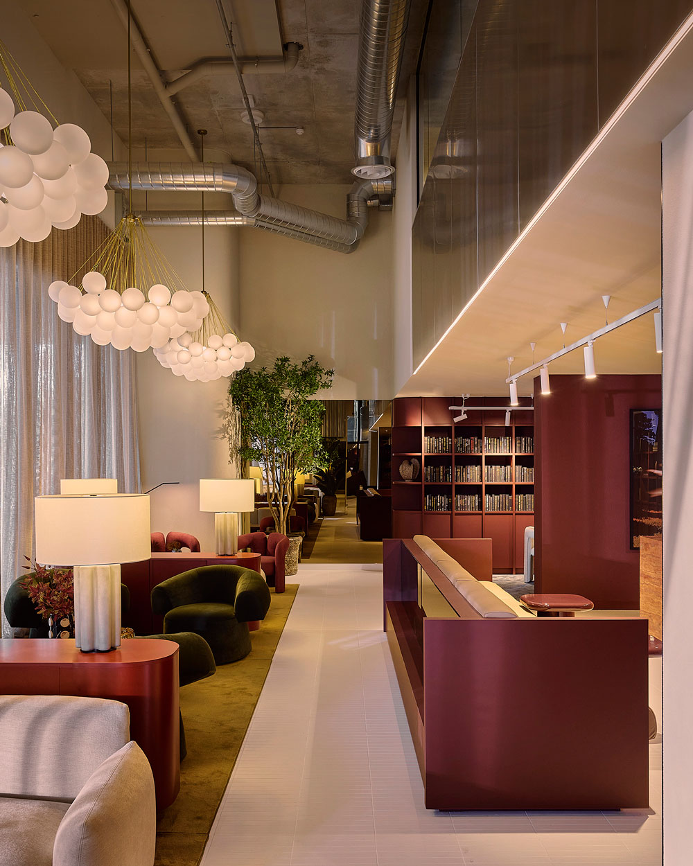 R Evolution Amenity Photography Lobby 2